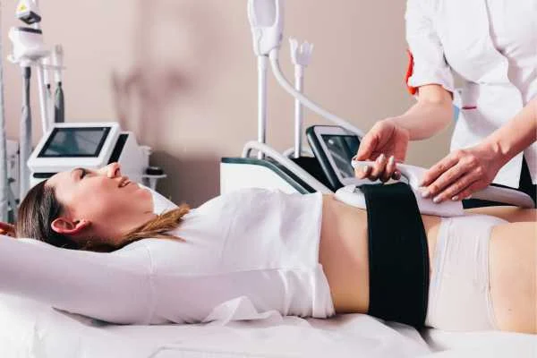 woman having body sculpting to help improve her body image and her mental health Spalding